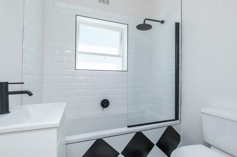 To Let 3 Bedroom Property for Rent in Kenilworth Western Cape